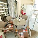 Apartment 60 By The Mamaia, Free Parking Casa Del Mar *
