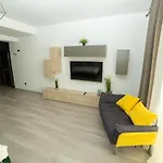 60 By The Mamaia, Free Parking Casa Del Mar * Mamaia