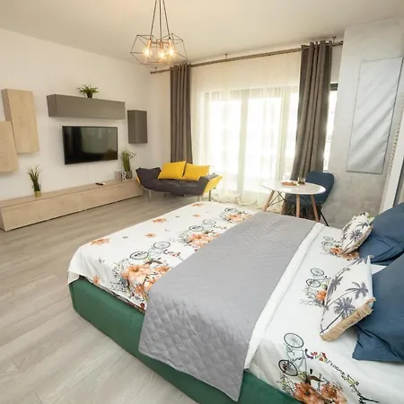 60 By The Mamaia, Free Parking Casa Del Mar Apartment