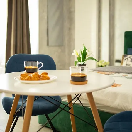 60 By The Mamaia, Free Parking Casa Del Mar * Mamaia