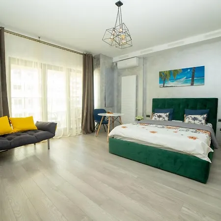 60 By The Mamaia, Free Parking Casa Del Mar *
