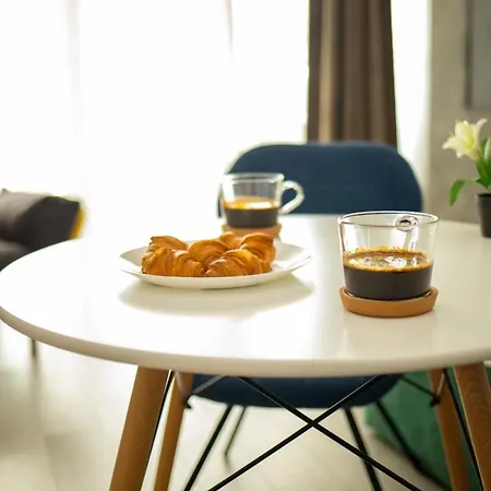 60 By The Mamaia, Free Parking Casa Del Mar * Mamaia