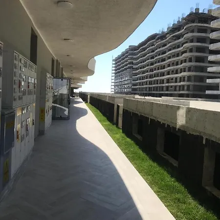 60 By The Mamaia, Free Parking Casa Del Mar * Mamaia