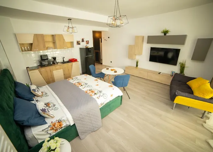 60 By The Mamaia, Free Parking Casa Del Mar *